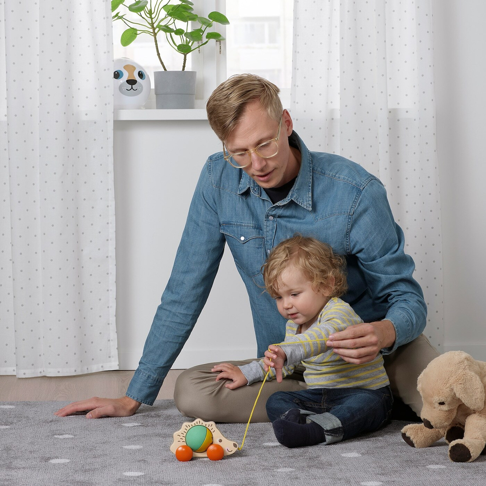 IKEA UPPSTÅ  (ИКЕА УППСТÅ)  -  Тянущая игрушка, ежик/многоцветный