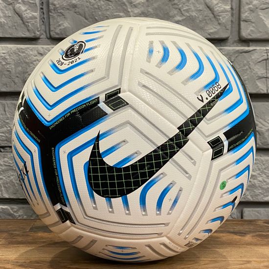 Футбольный мяч Premier League Flight Replica