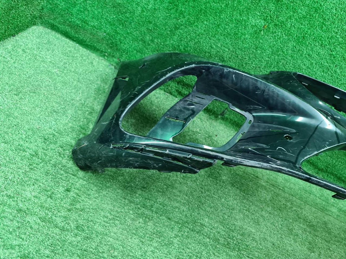 Бампер передний Mercedes C w205 (2018-2023) AMG