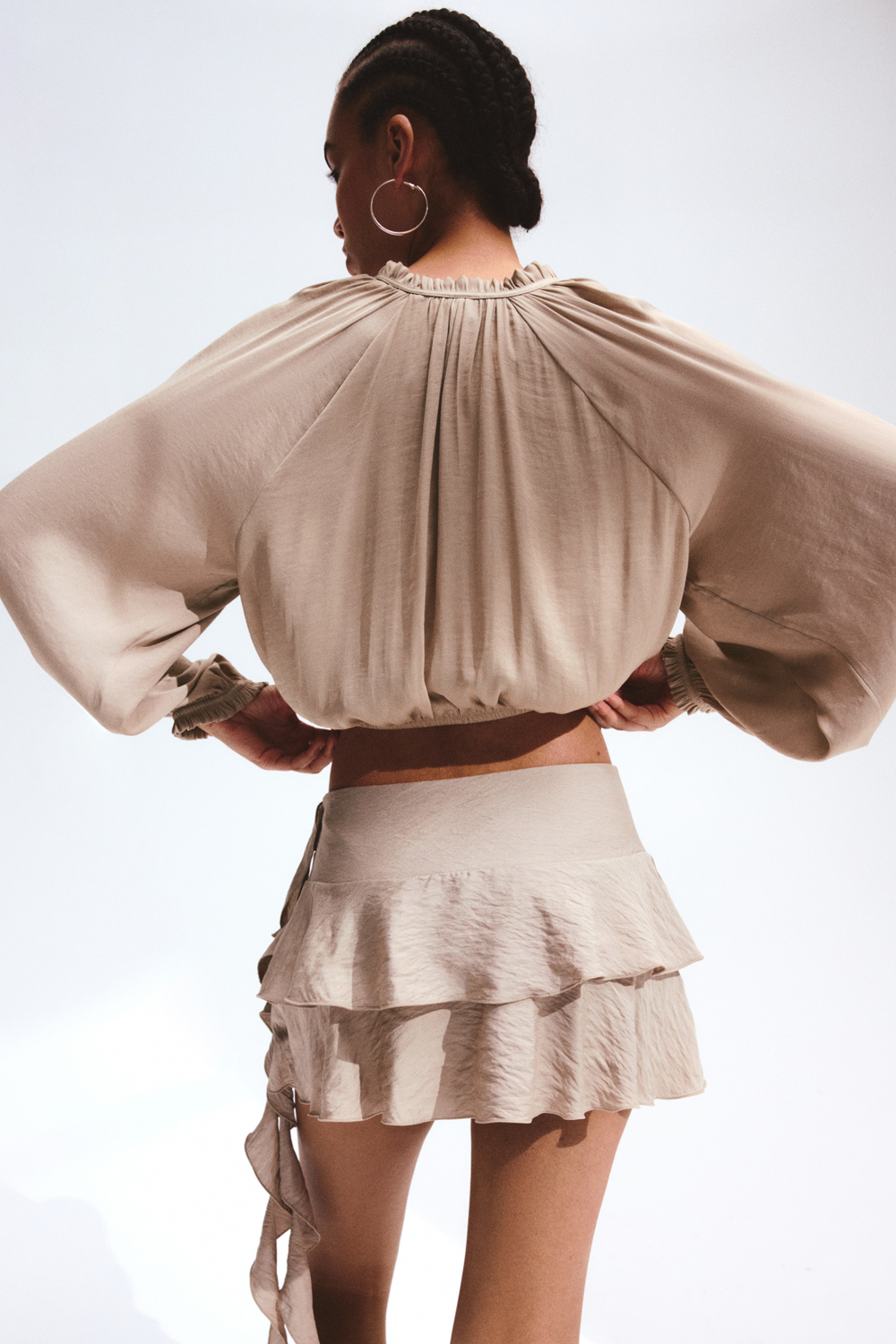 Блузка с рукавами-баллонами — Бежевый — H&M 1328386