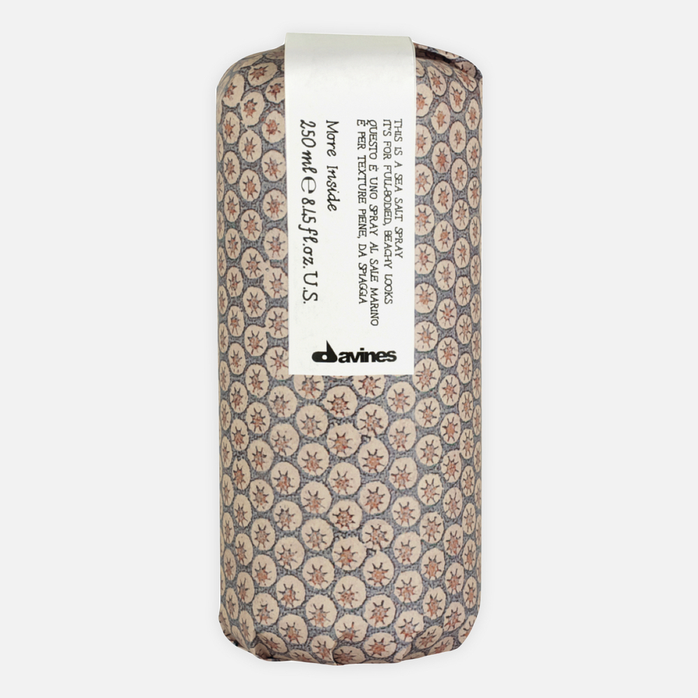 DAVINES This is a Sea Salt Spray it's for full-bodied, beachy looks Спрей с морской солью More Inside для объемных свободных укладок,  250 м