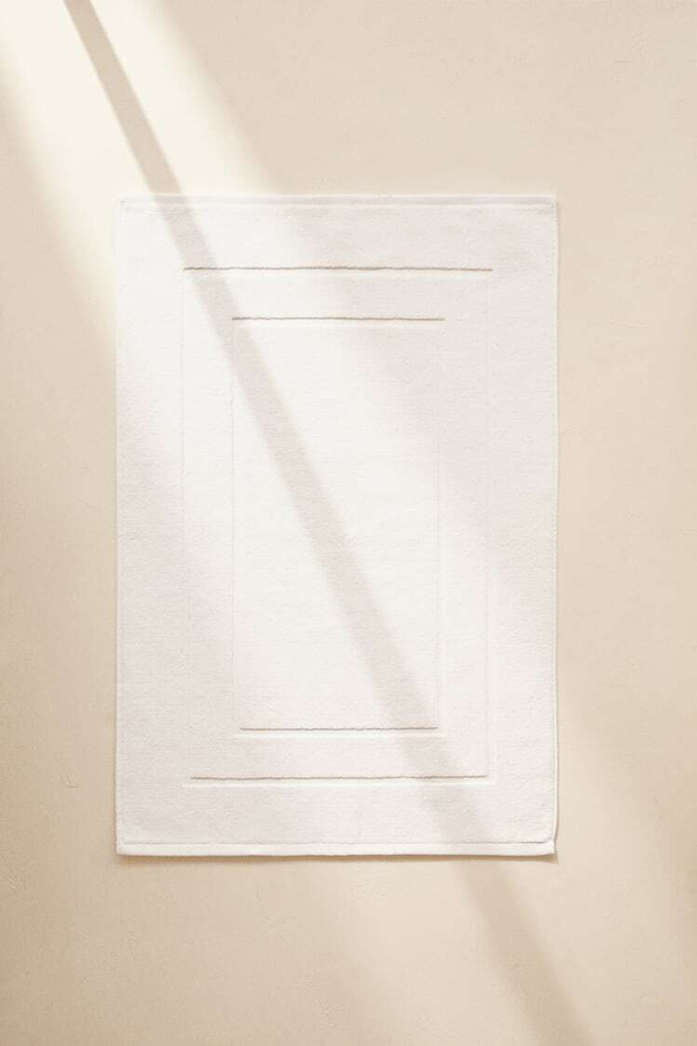 ZARA HOME ХЛОПКОВЫЙ НЕСКОЛЬЗЯЩИЙ КОВРИК ДЛЯ ВАННОЙ, БЕЛЫЙ