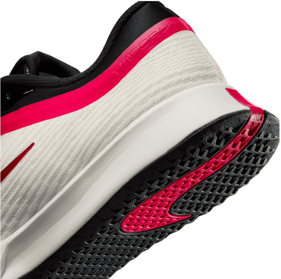 Кроссовки женские Nike W Vapor Pro 3 HC