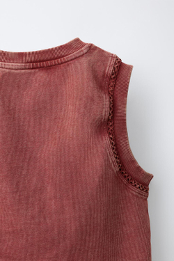 ZARA ТОП ИЗ ПЛОТНОГО ТРИКОТАЖА С ВЫШИВКОЙ, ТЕРРАКОТОВЫЙ
