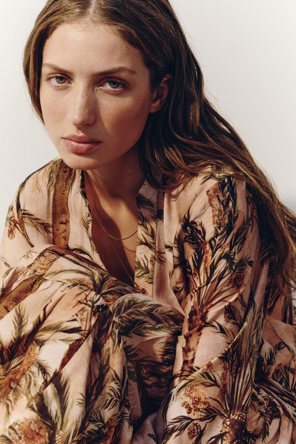 Платье с принтом и ярусами - H&M