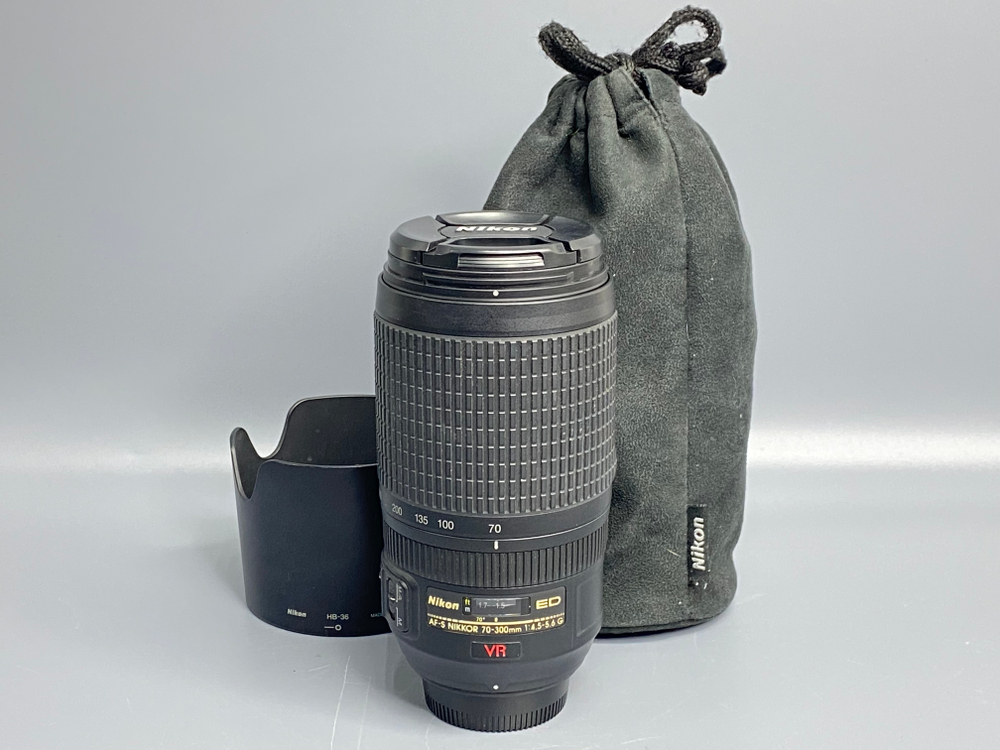 Nikon 70-300mm 4.5-5.6G Нюанс с ручным фокусом