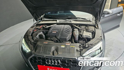 Audi A5 40 TFSI Quattro Premium Sportback — 2021