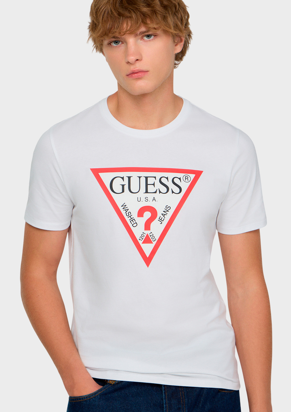 Футболка GUESS