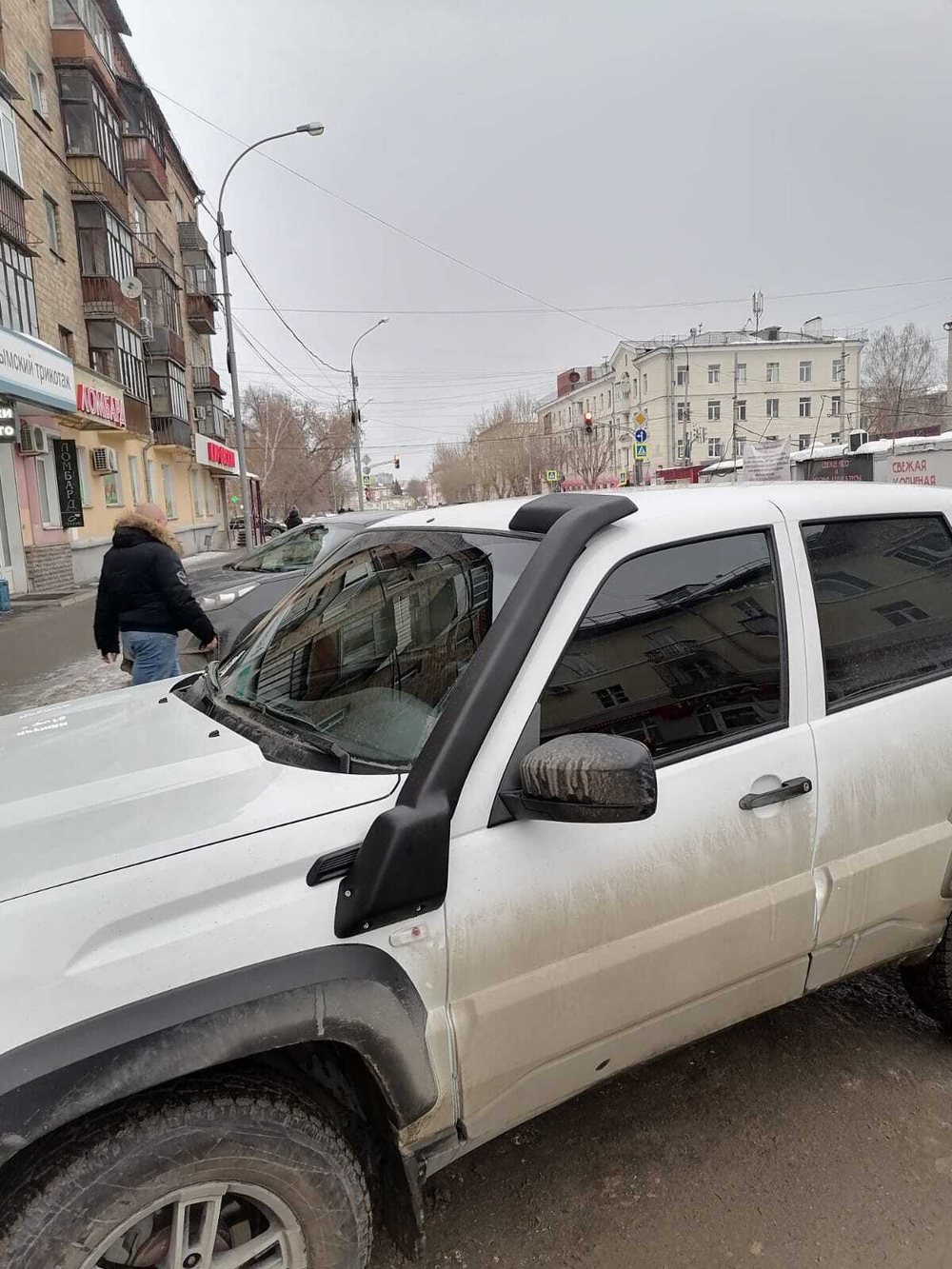 Шноркель Нива Шевроле/Тревел для комплектации без рейлингов