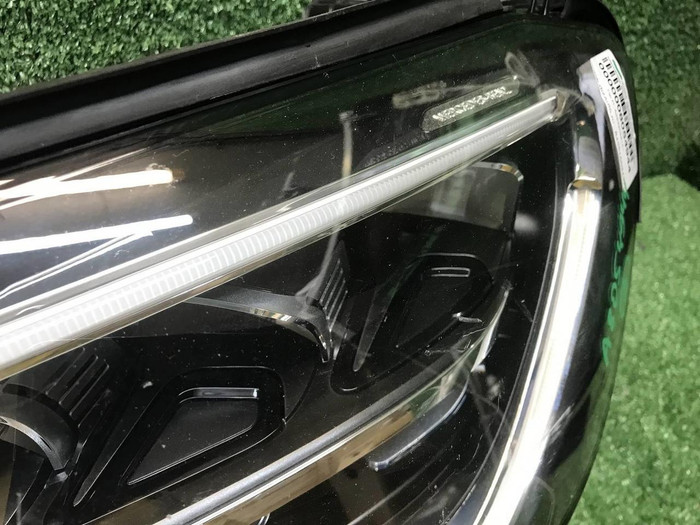 Фара левая Mercedes GLC X253 (2019-2022) LED