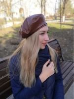 Берет весенний кожаный из экокожи