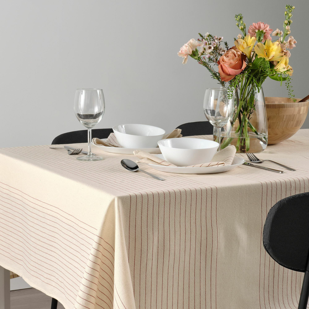 Скатерть IKEA VIPPSTARR (ВИППСТАРР), Бежевый, 150х150 см