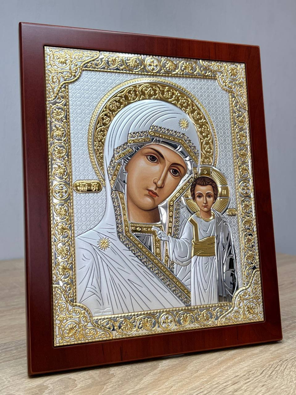 Казанская БМ, икона прямоугольная с рамкой, красное дерево 150х190