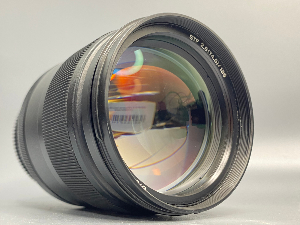 Sony 135mm 2.8 T4.5 STF SAL135F28