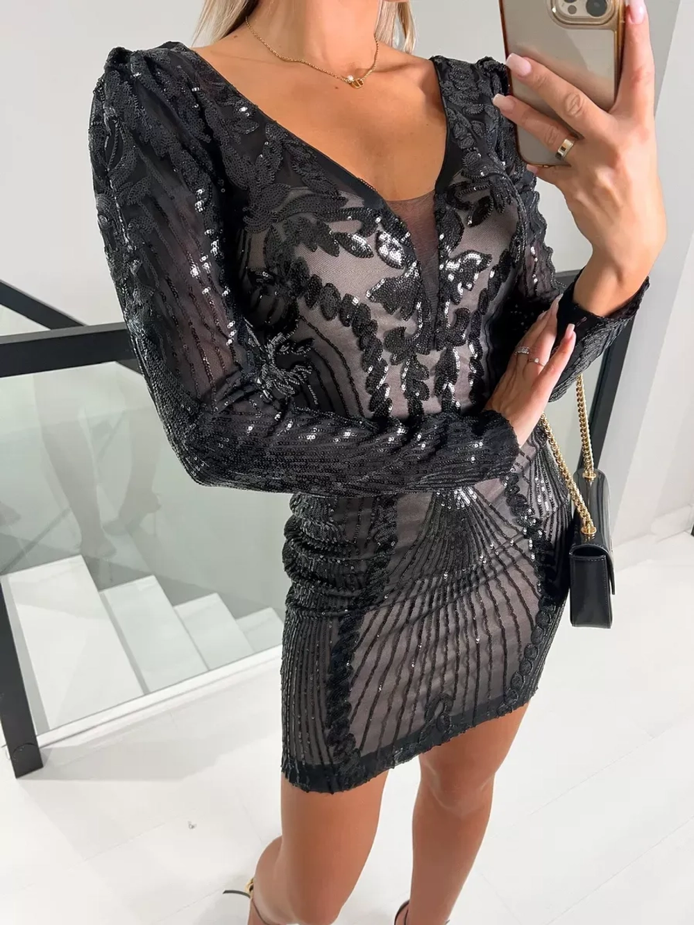 черное мини платье с пайетками + plus size
