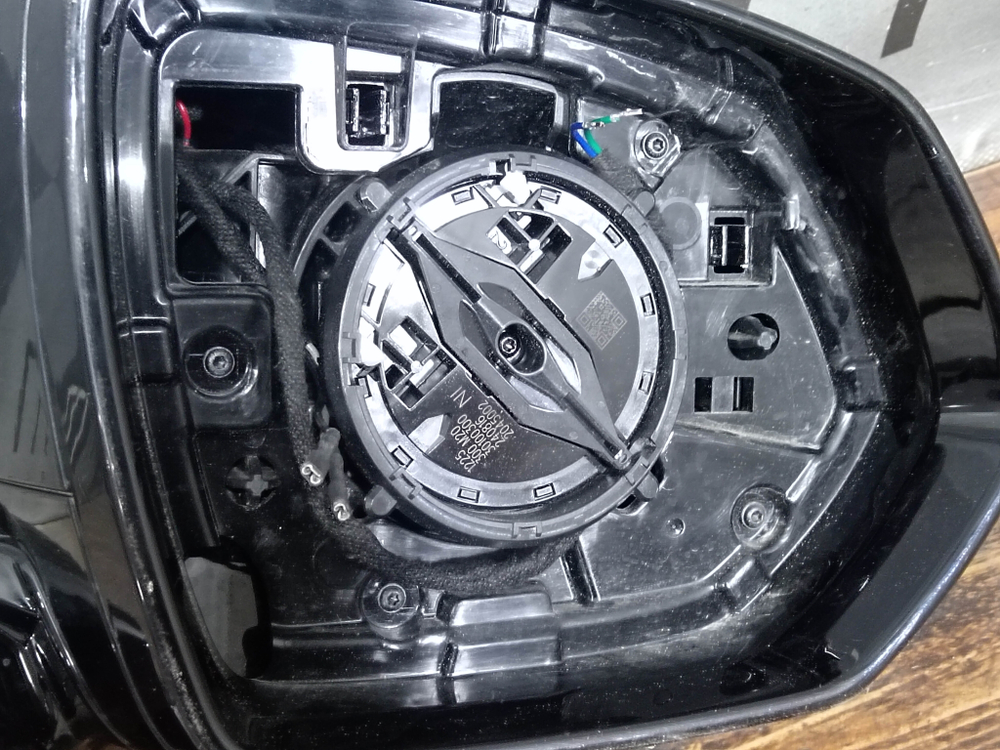 Зеркало правое 10 + 1 pin Haval F7 2 24-нв Б/У Оригинал 8202410XKN61A8T