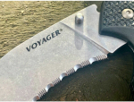 CS_29AXVS Extra Large Voyager Vaquero Serrated - нож склад., рук-ть Griv-EX, серр. клинок AUS10A