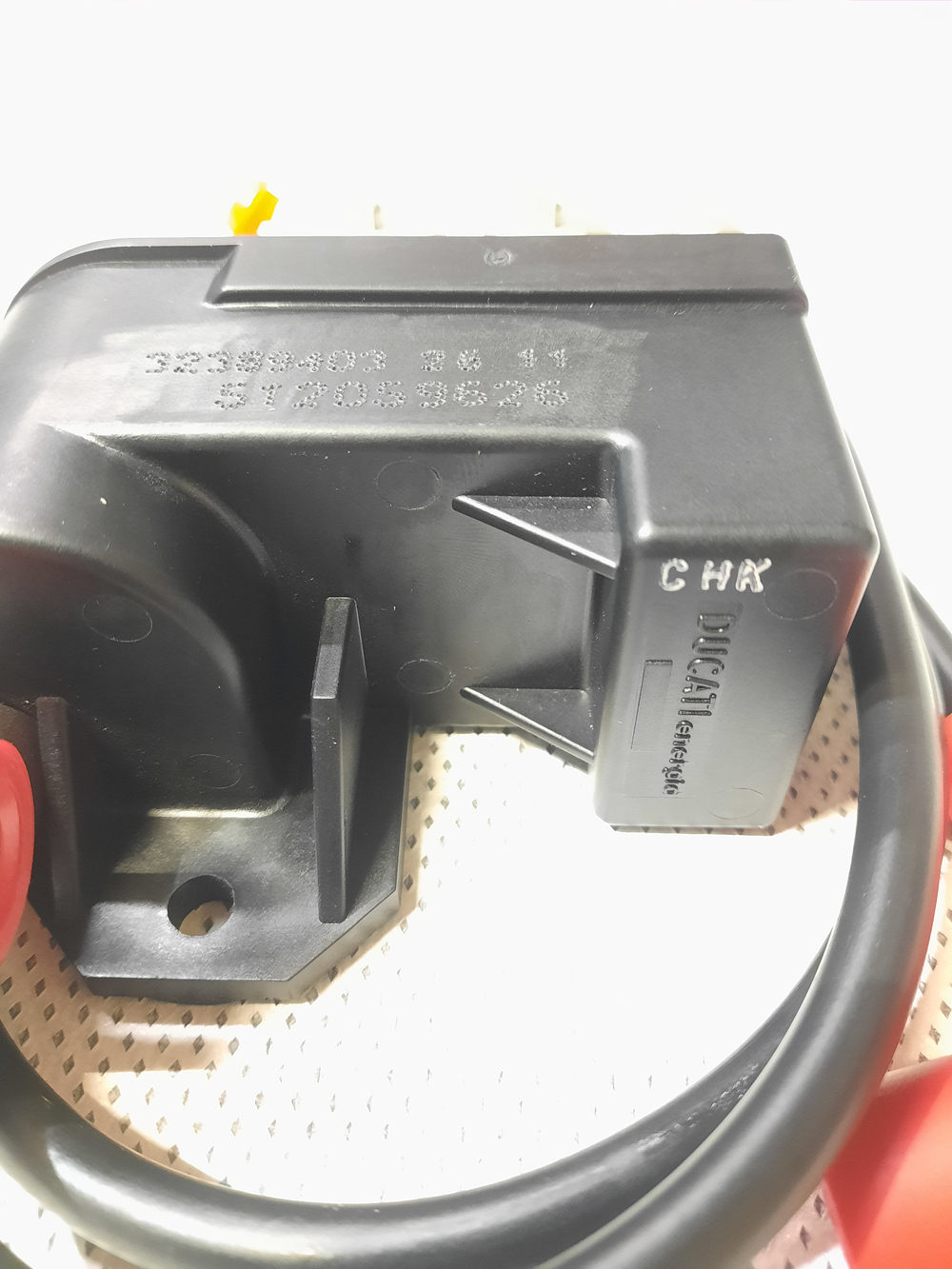 Коммутатор (модуль зажигания) Ducati 512059626