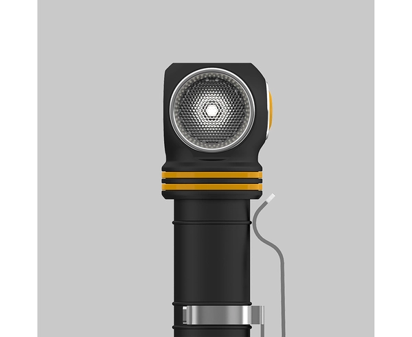 Фонарь Armytek Elf C2 USB-C Теплый