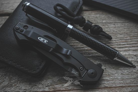 Складной нож Zero Tolerance 0450CF c клинком из стали CPM-S35VN, рукоять титан / карбон