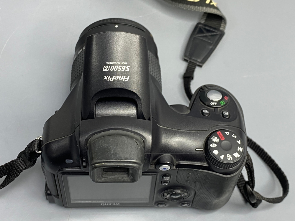 Fujifilm FinePix S6500fd