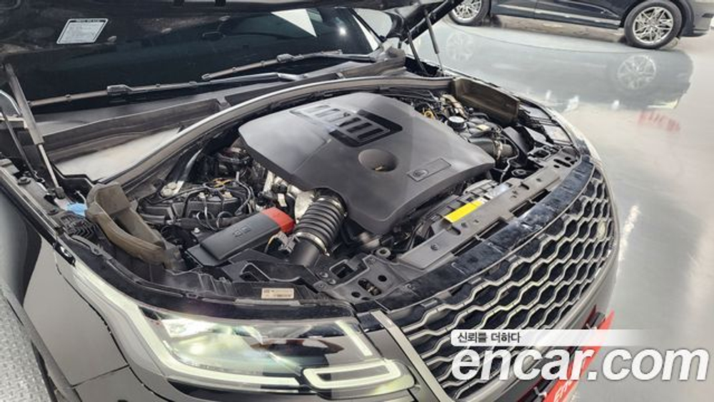 Land Rover Range Rover Velar 3.0 P400 R-Dynamic SE — 2021