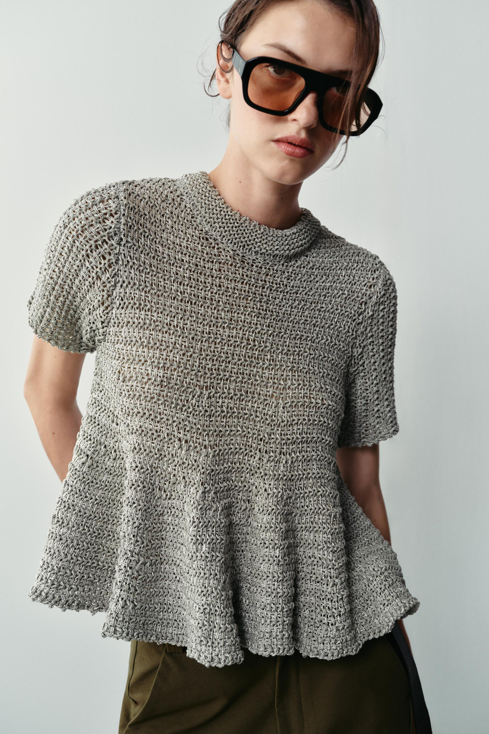 АЖУРНЫЙ ТРИКОТАЖНЫЙ ТОП С БАСКОЙ — ZARA
