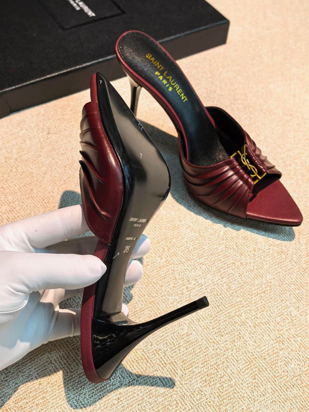 Туфли лодочки Yves Saint Laurent