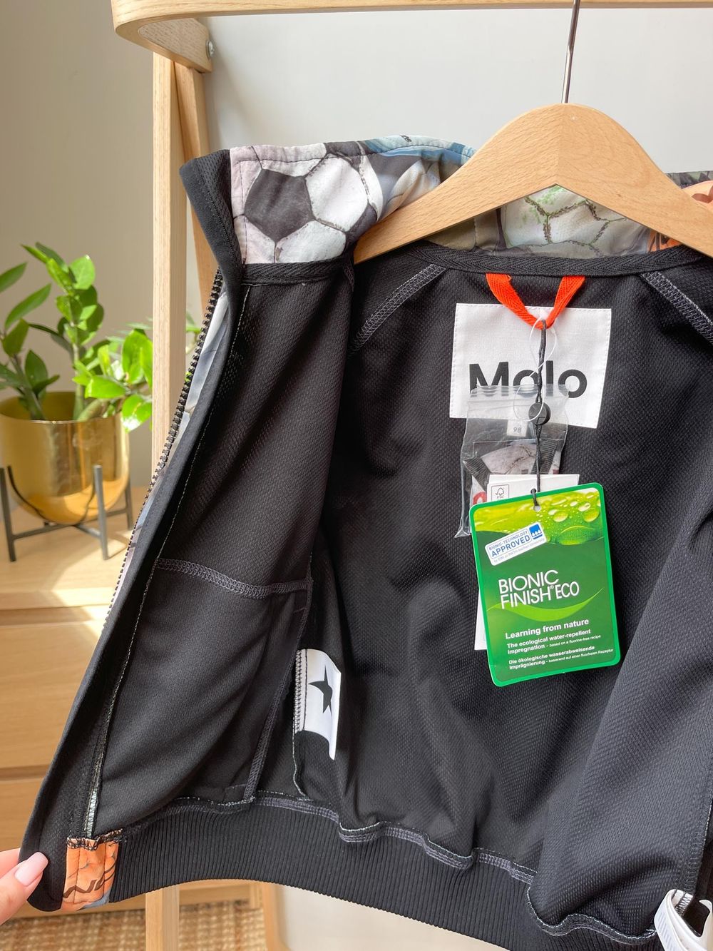 Новая куртка Molo, 98