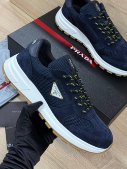 Кроссовки Prada