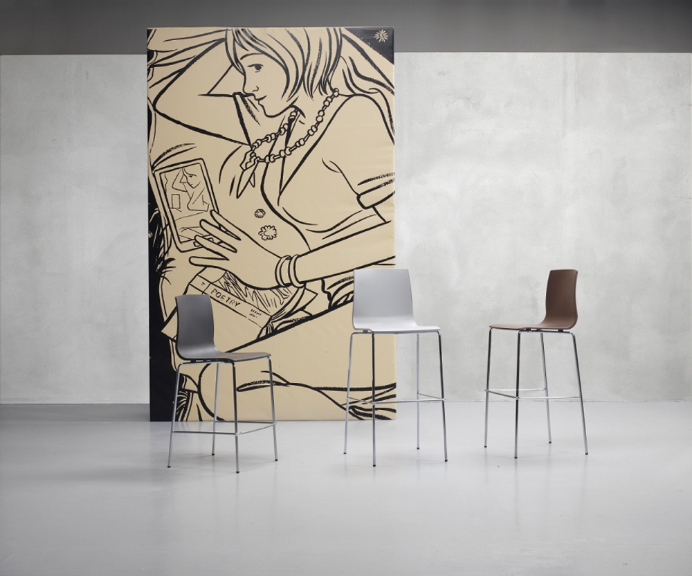 Стул полубарный пластиковый Scab Design Alice Barstool, хром, антрацит