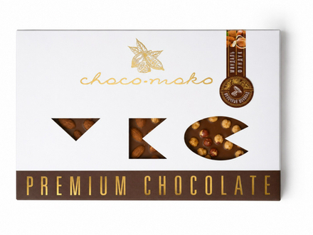 Шоколад молочный с фундуком и миндалем«choko-moko», 900 г