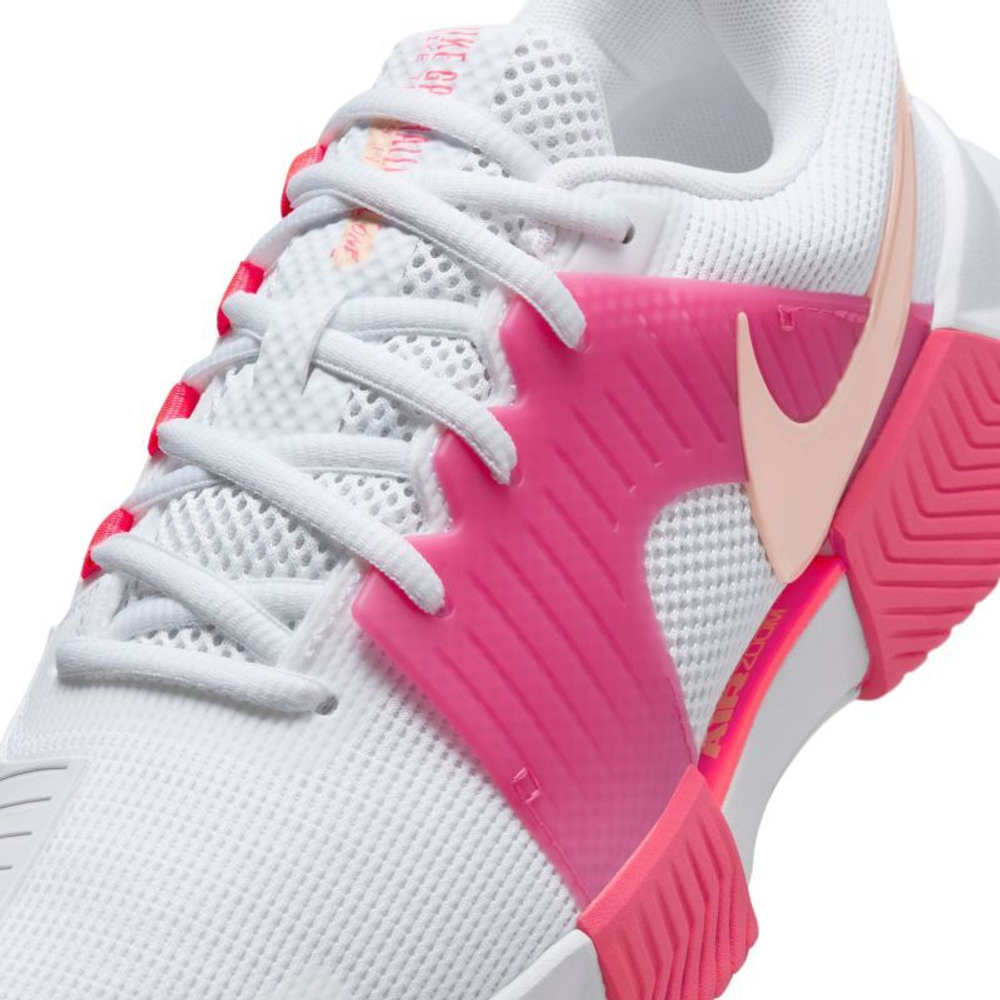 Женские Кроссовки теннисные Nike Zoom GP Challenge 1 - белый