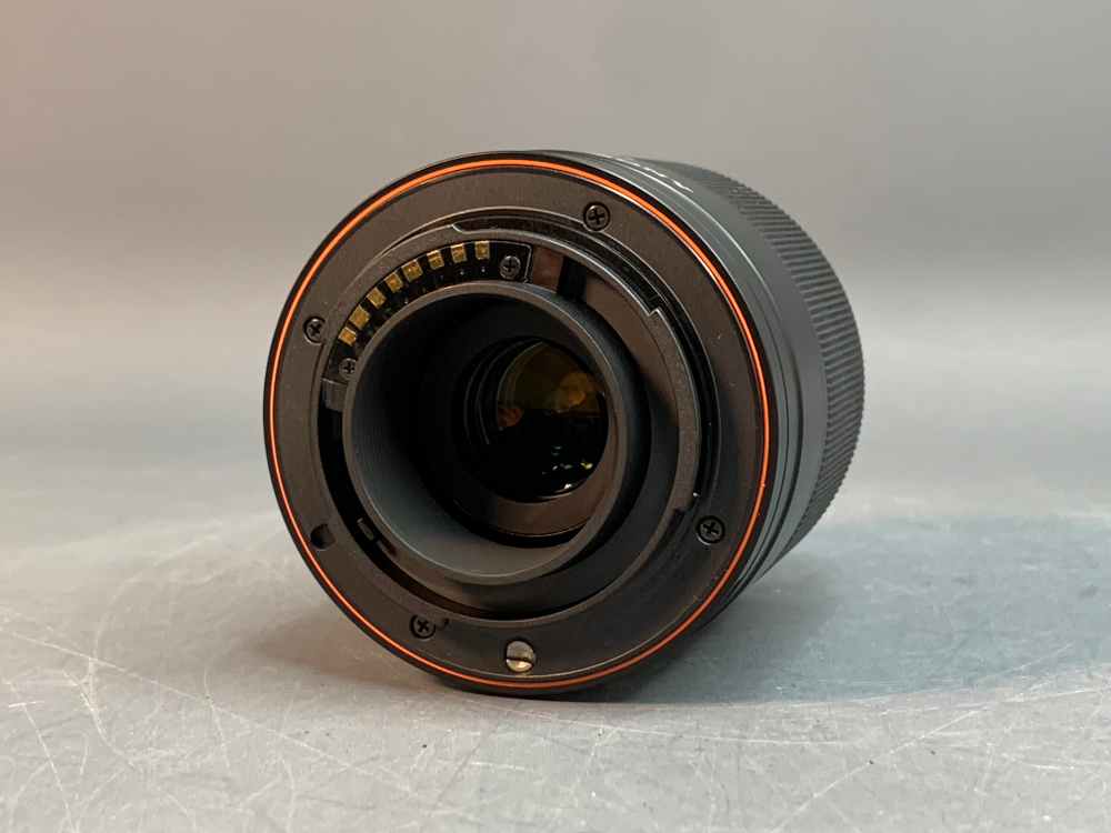 Sony DT 18-70mm 3.5-5.6