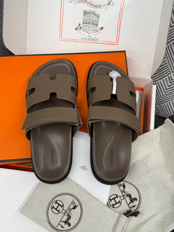 Шлепанцы Hermes