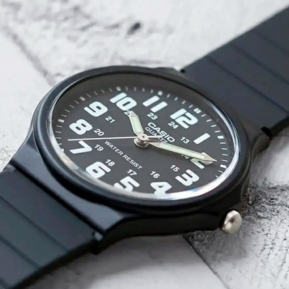 Наручные часы Casio MQ-71-1B