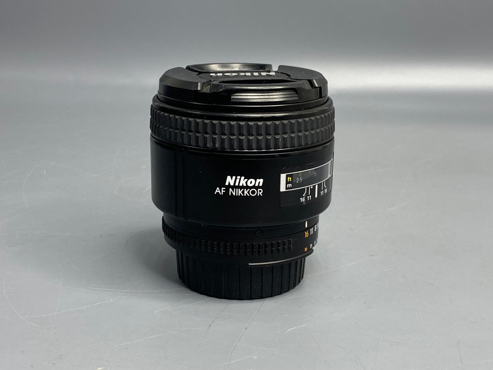Nikon AF Nikkor 85mm f/1.8D