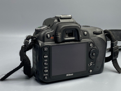 Nikon D90