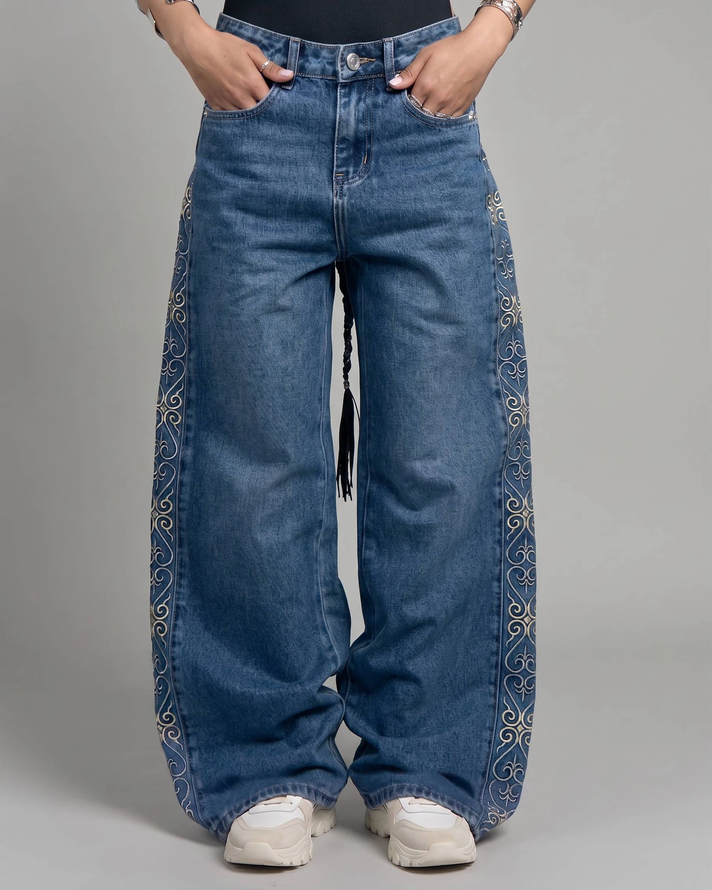Medium Dark Blue Jeans with Side Embroidery and Stone Wash Effect