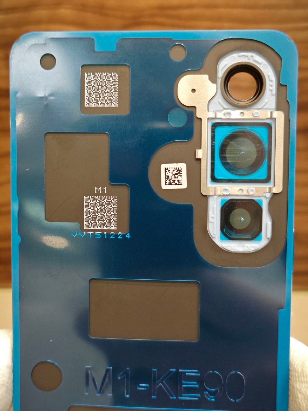 Задняя крышка ПРЕМИУМ для Samsung S26 S942B / S941B ( заднее стекло ) Цвет: Чёрный / Black