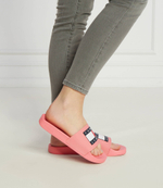 Шлепанцы TOMMY JEANS FLAG POOL SLD ESS Tommy Jeans - лососевый(EN0EN02115)