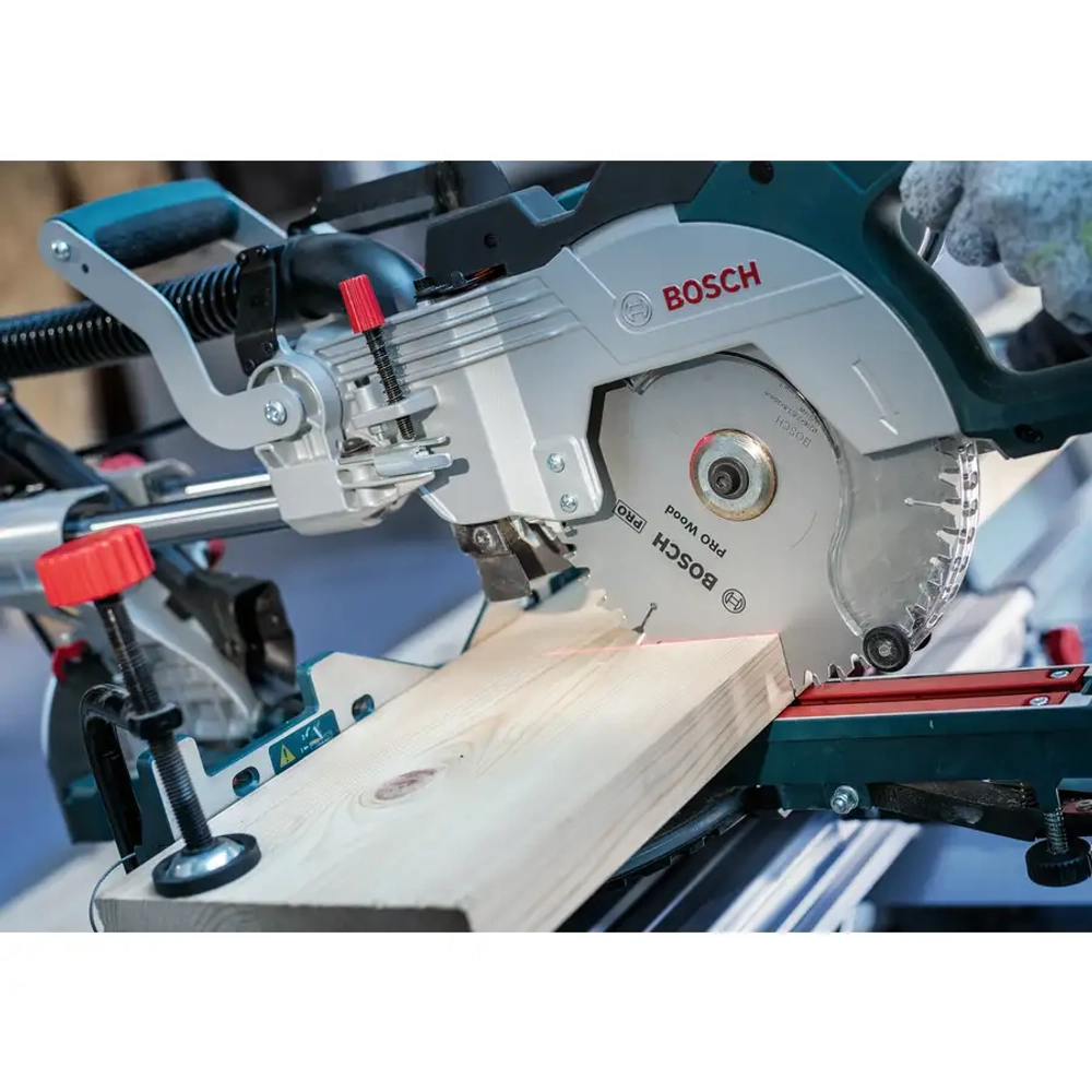 Пильный диск по дереву 216x2.8x30, 30 мм BOSCH 2608640642