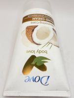 Крем для рук Dove Restoring Care с кокосовым маслом и миндальным молочком 75 мл (из Финляндии)
