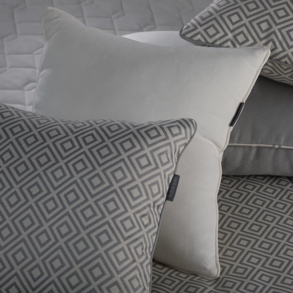 Подушка Chiara TEXTILE