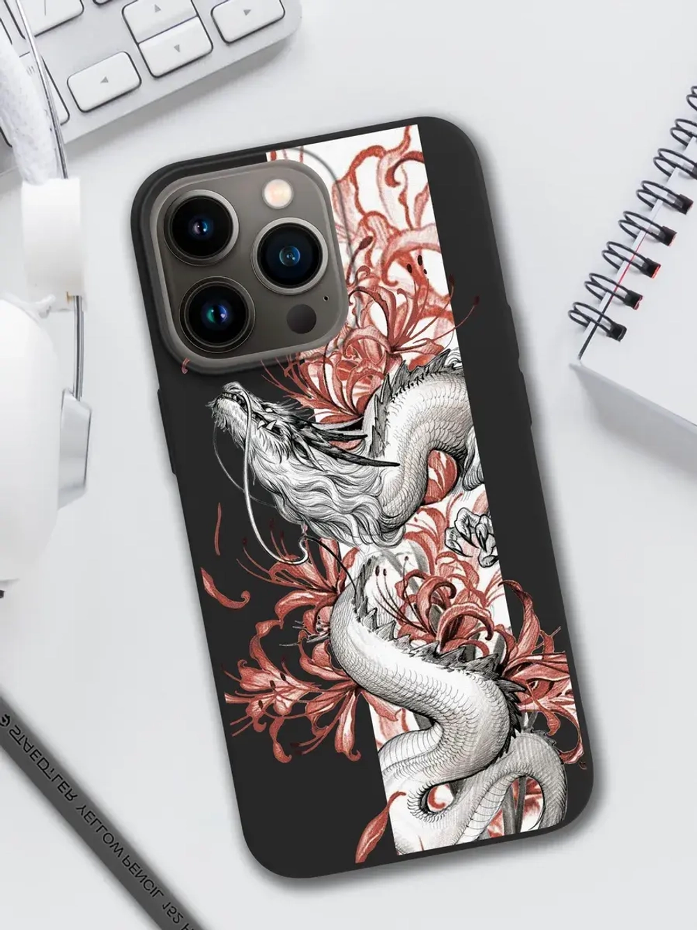 Чехол на iPhone 16 Pro