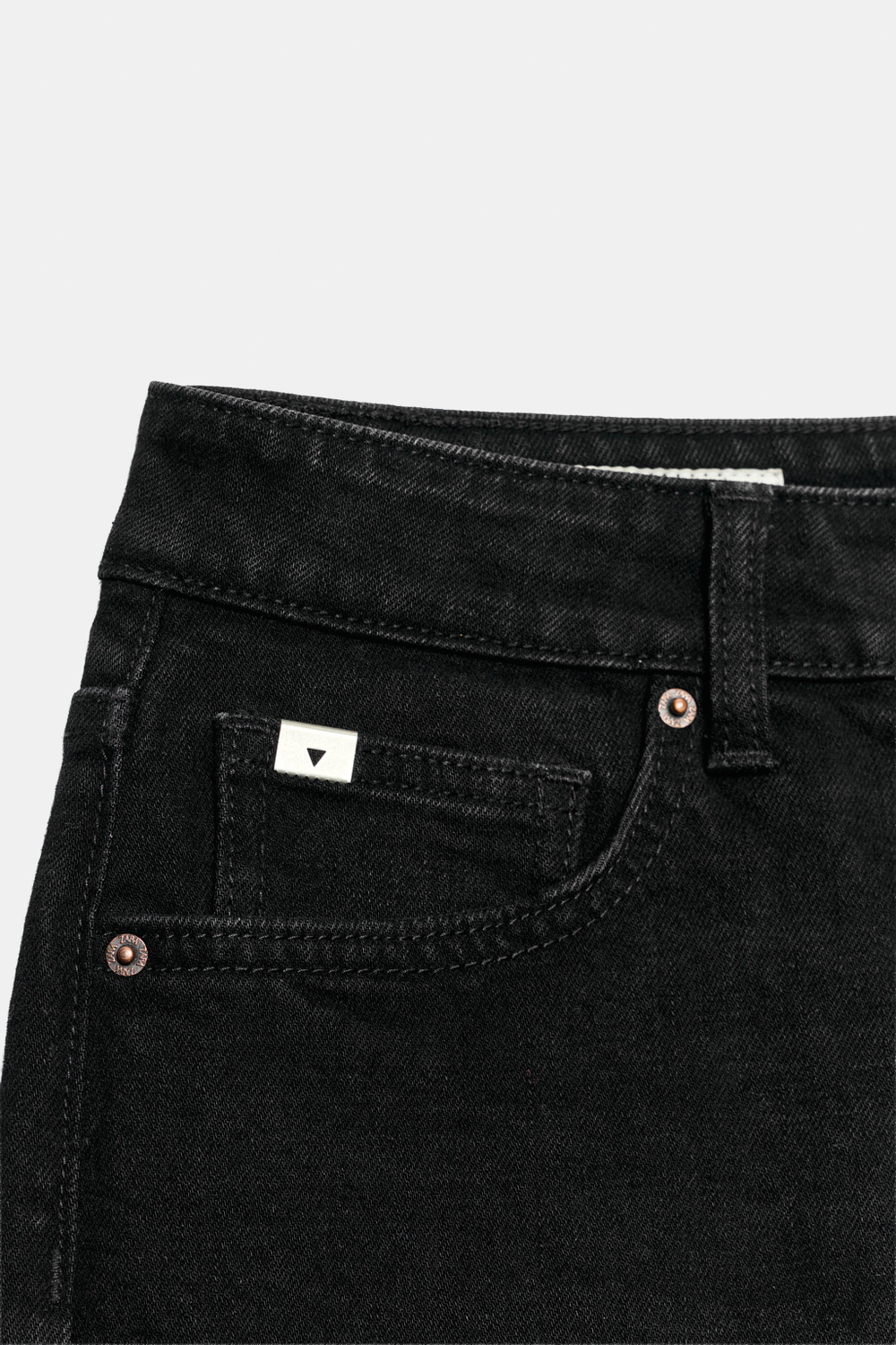 ДЖИНСЫ SLIM С ВЫСОКОЙ ПОСАДКОЙ TRF CONFORT — ZARA