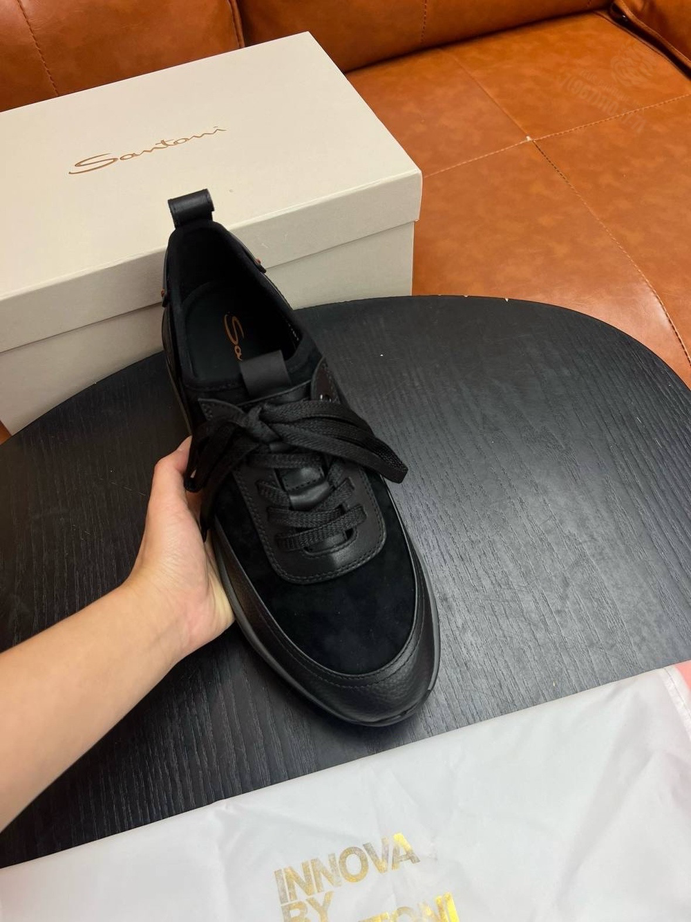 Кроссовки Santoni
