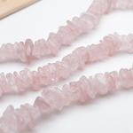 Розовый кварц (тонирован), крупная крошка 8-12 мм, цена за нить 38 см