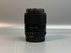 Viltrox 56mm 1.4 STM Fujifilm X пылинки внутри линзы