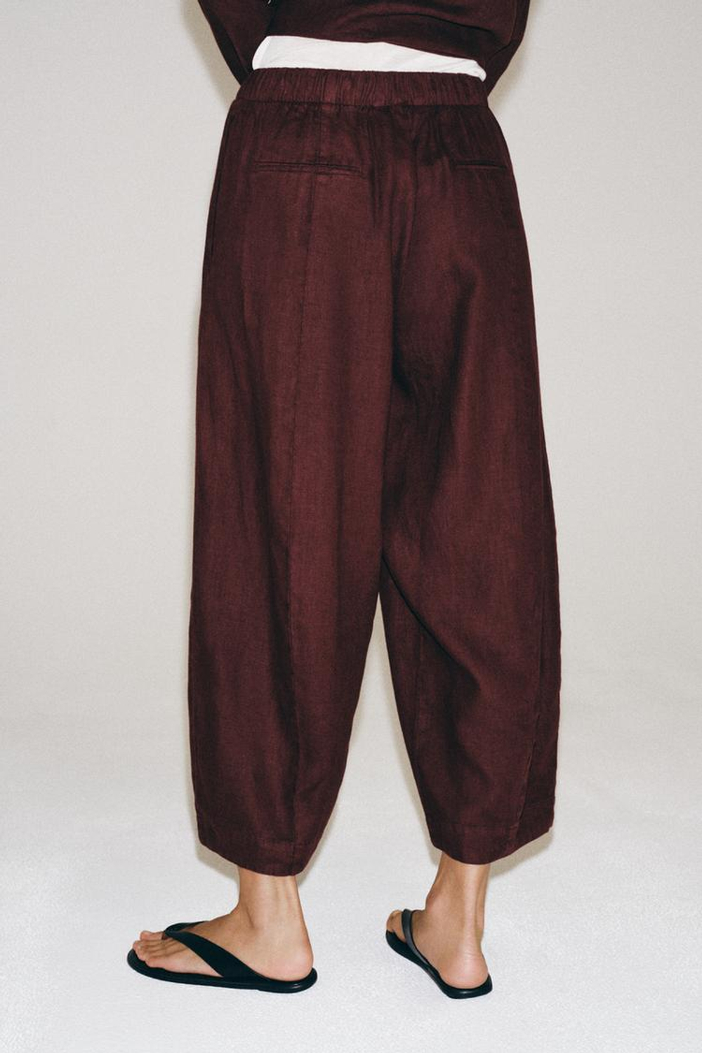 ZARA БРЮКИ BARREL ИЗ ЛЬНА — ZW COLLECTION, ВИННЫЙ